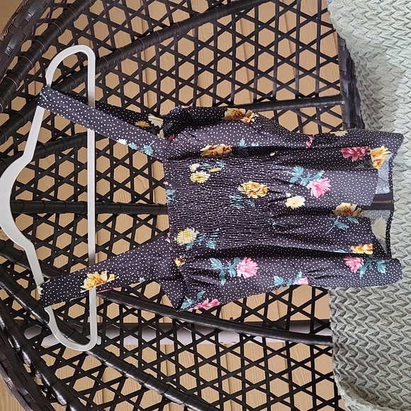 Peplum zip up floral top - Picture 9 of 14